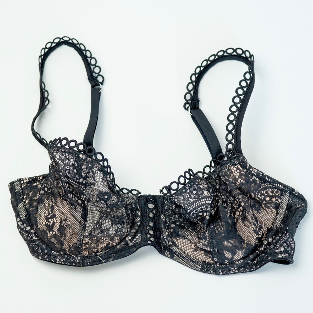 Victoria's Secret | Black Wicked Lace Uplift Bra